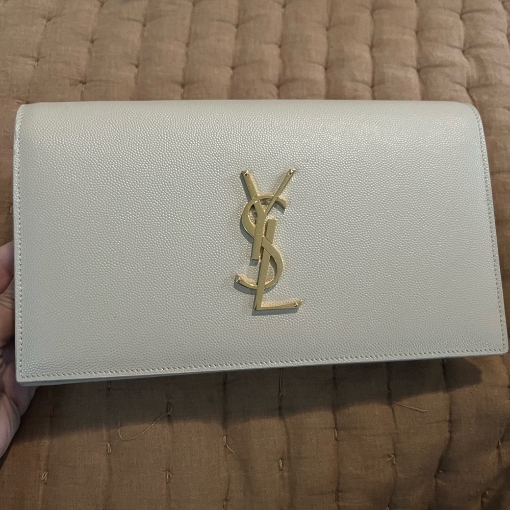 YSL CLUTCH NEVER USED